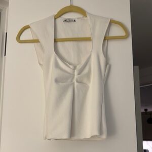 Zara White Fitted Sleeveless Tank Top with Tie Front
